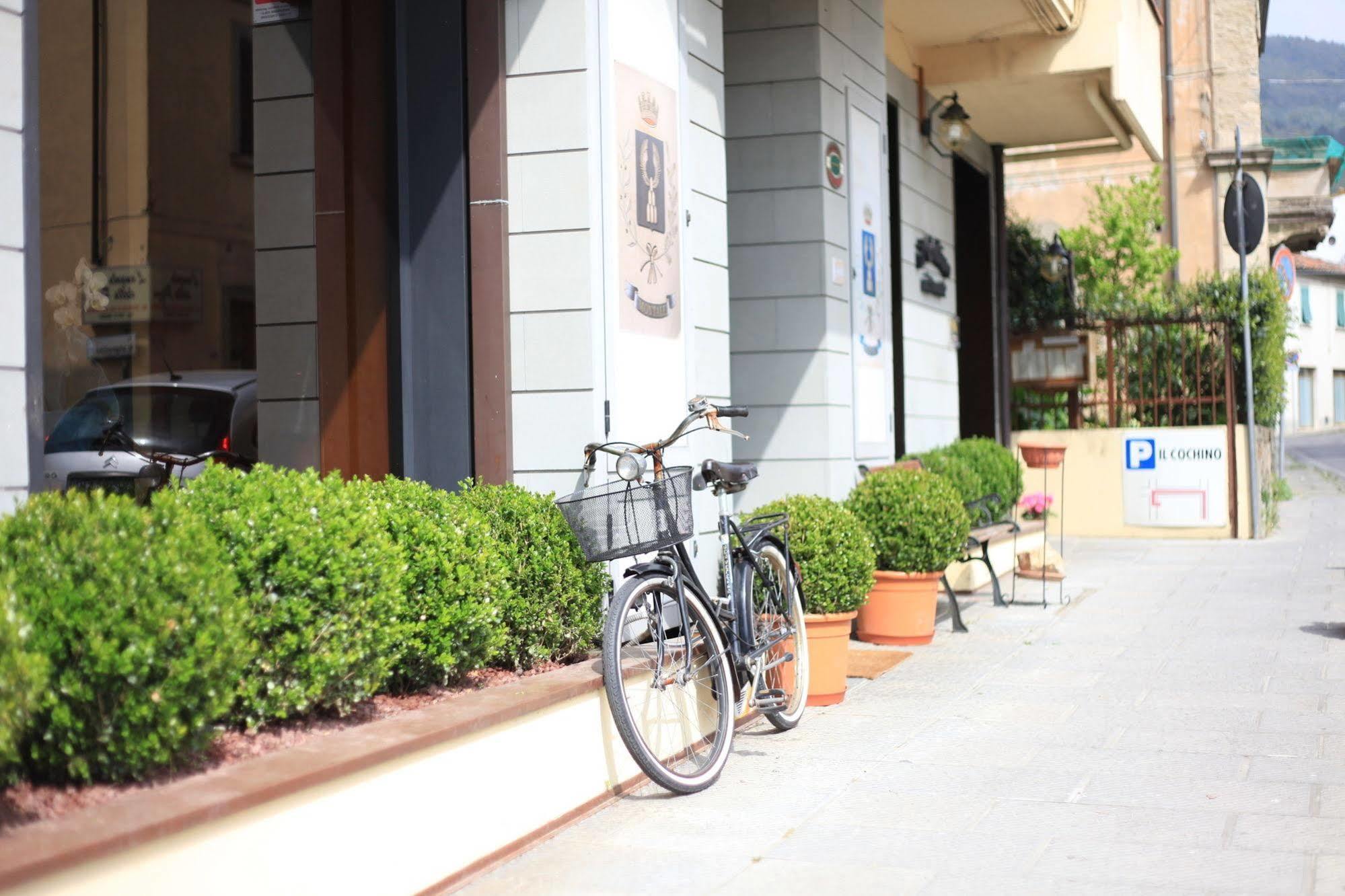 Albergo Il Cochino Montale  Exterior foto